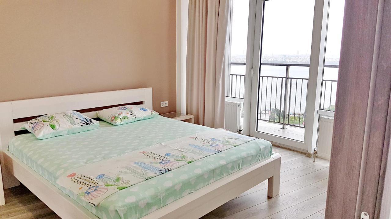Most City Apart-Hotel Dnipro Exterior foto